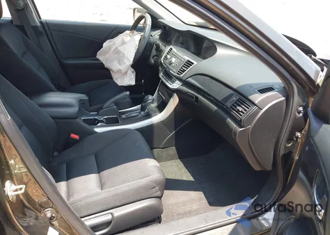 2015 Honda Accord Sport из США, поврежденный, VIN 1HGCR2F58FA023984